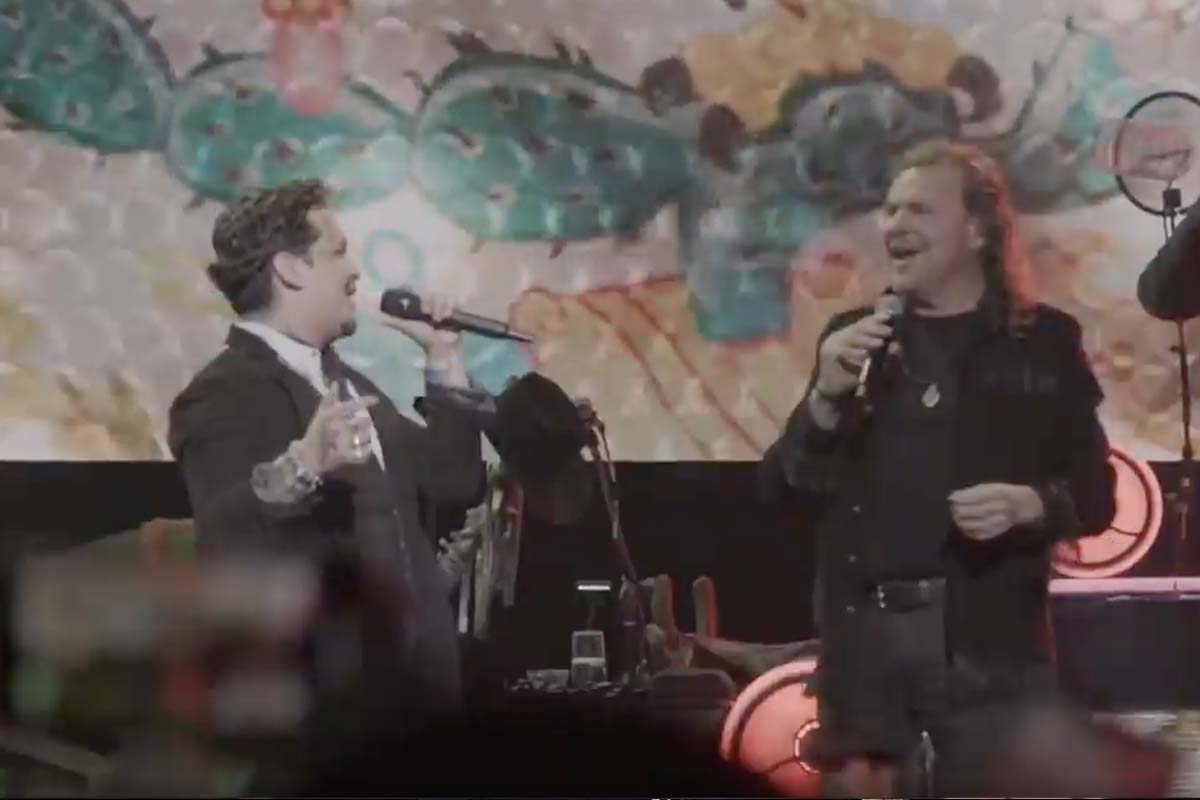 Christian Nodal y Maná cantan juntos en Texas