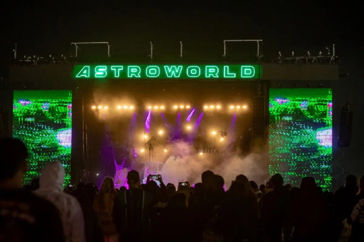 Foto: AFP | Bharti Shahan se convirtió en la séptima víctima del festival Astroworld, organizado por Travis Scott.