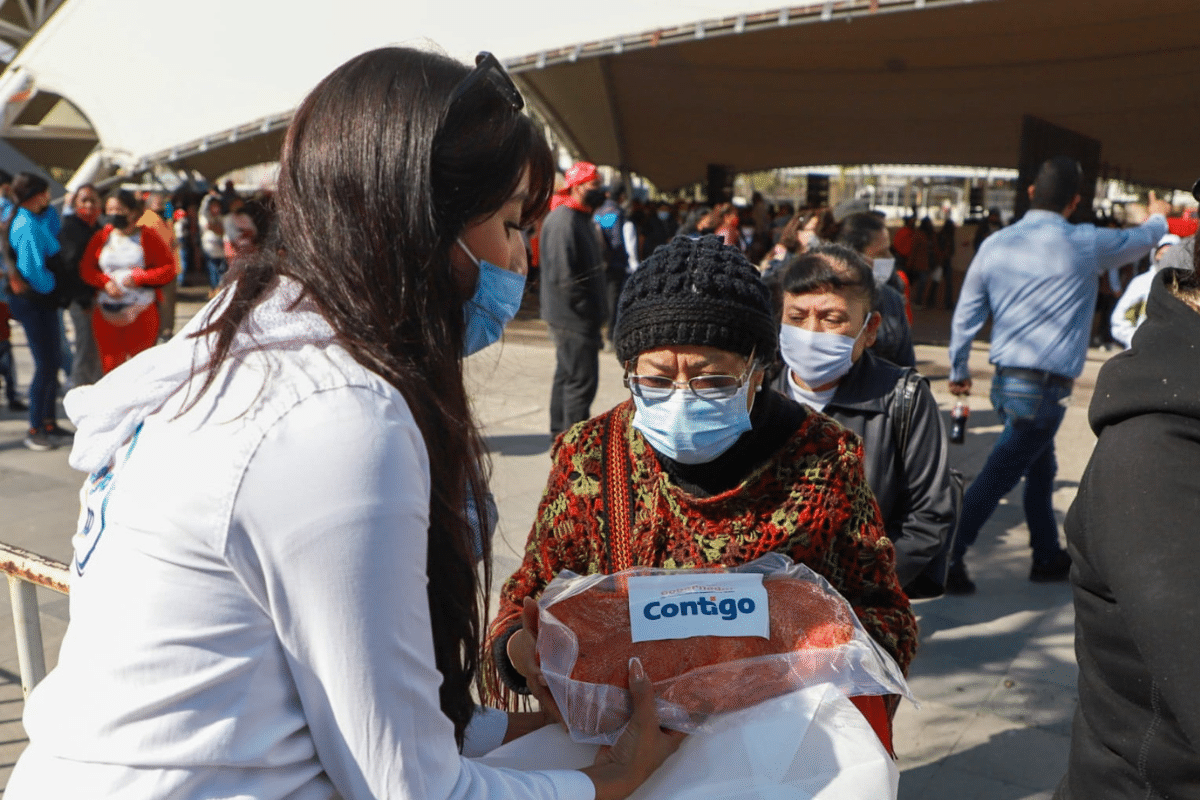 Inicia entrega de cenas navideñas a miles de familias de Aguascalientes