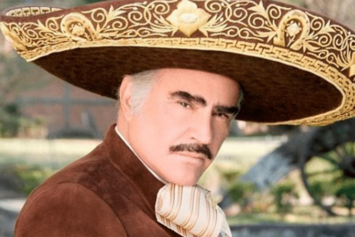 Para no extrañarlo tanto, te decimos cuándo podrás ver la bioserie de Vicente Fernández en Netflix