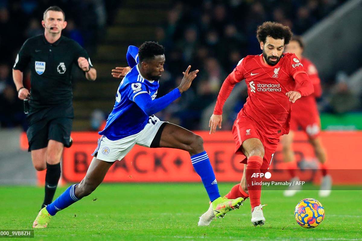 Liverpool complica en lucha por el título; pierde 1-0 en Leicester