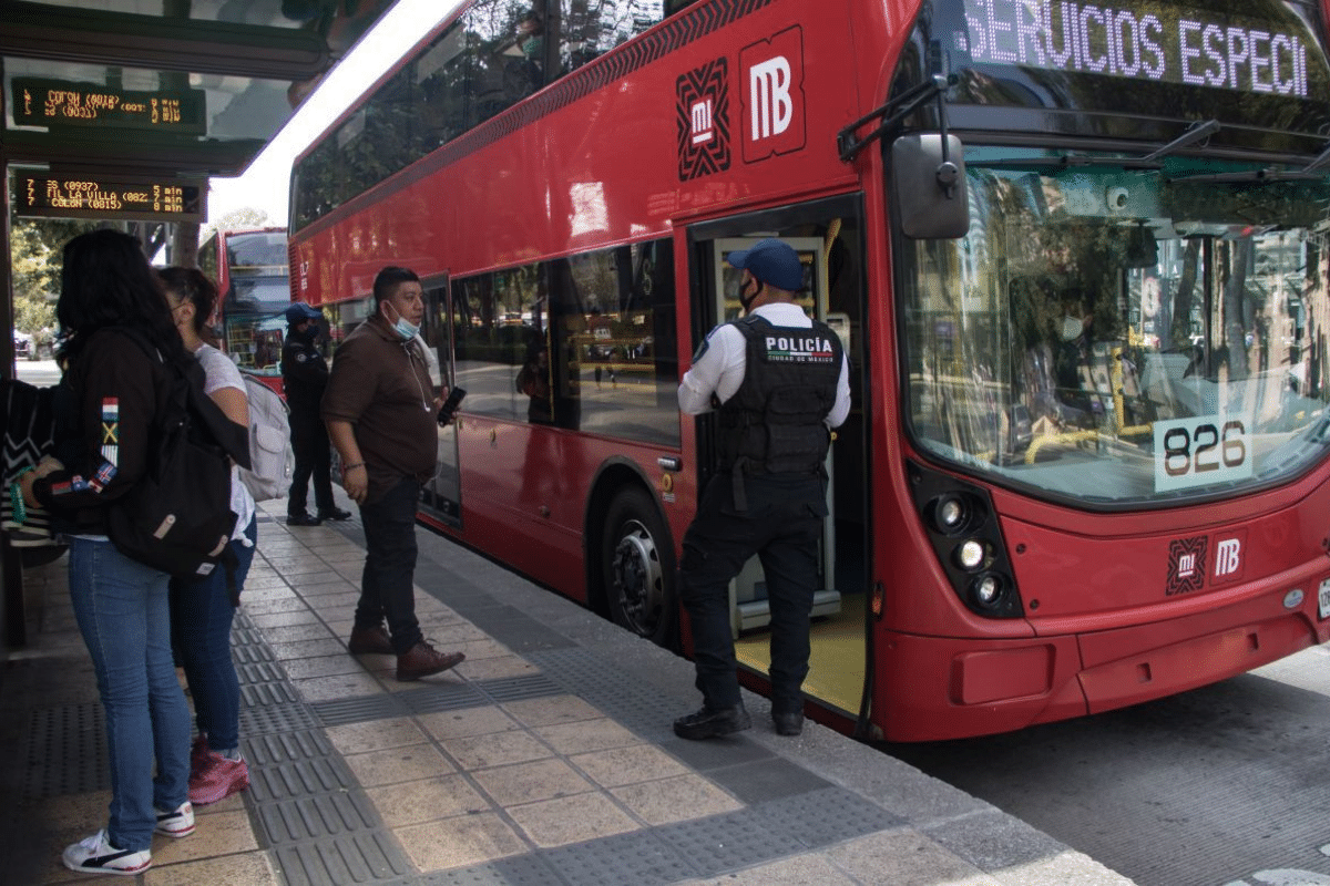 Foto: Cuartoscuro | Gracias al Manual de Lineamientos de Señalética, el Metrobús de la CDMX recibió un premio a mejor diseño en Latinoamérica