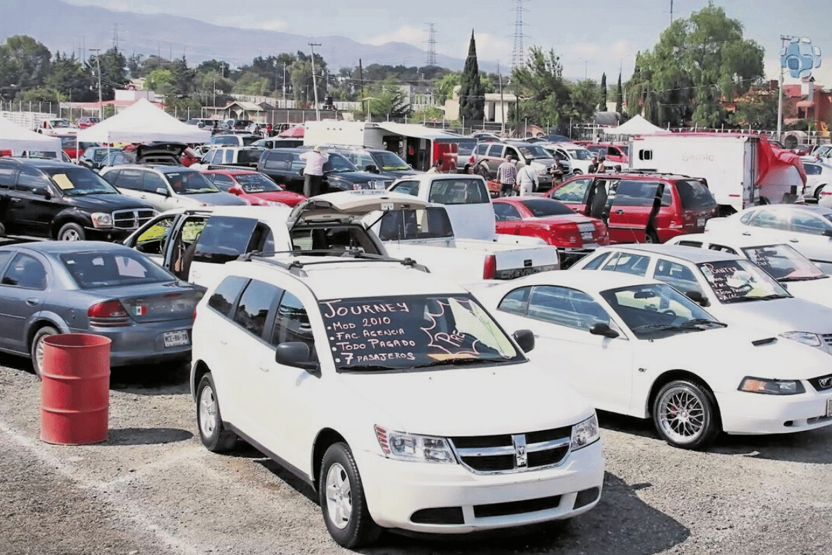 La SSPC informó que en 2022 se regularizaron más de un millón de autos chocolate.