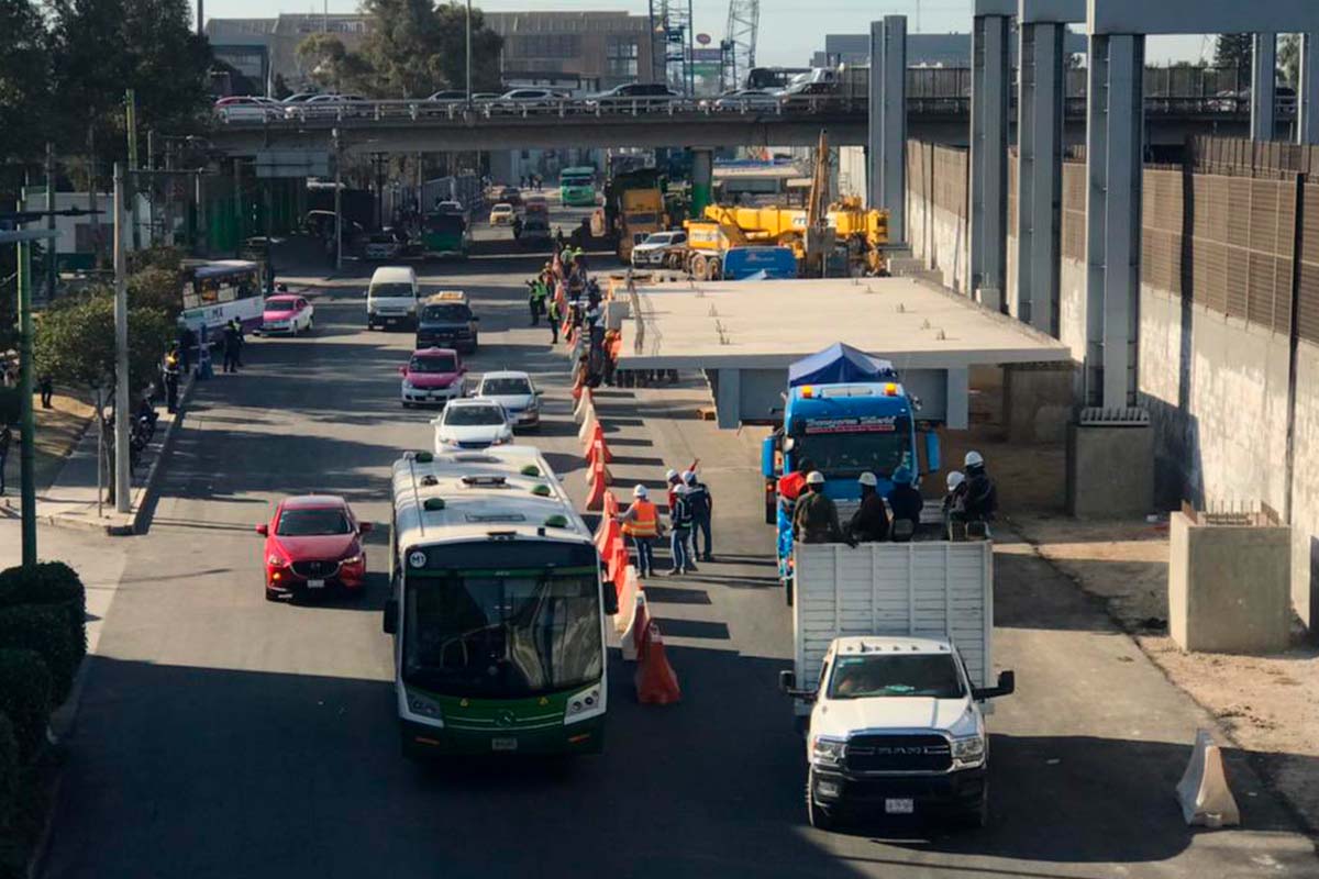 Tras cerca de 36 horas, retiran trabe de Ermita Iztapalapa