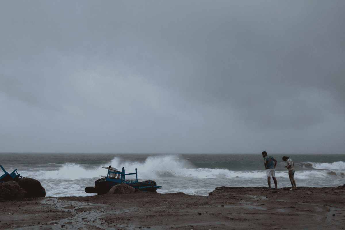 Foto: Cuartoscuro | Protección Civil de Colima solicitó a sus ciudadanos no entrar a la playa hasta que la zona sea segura