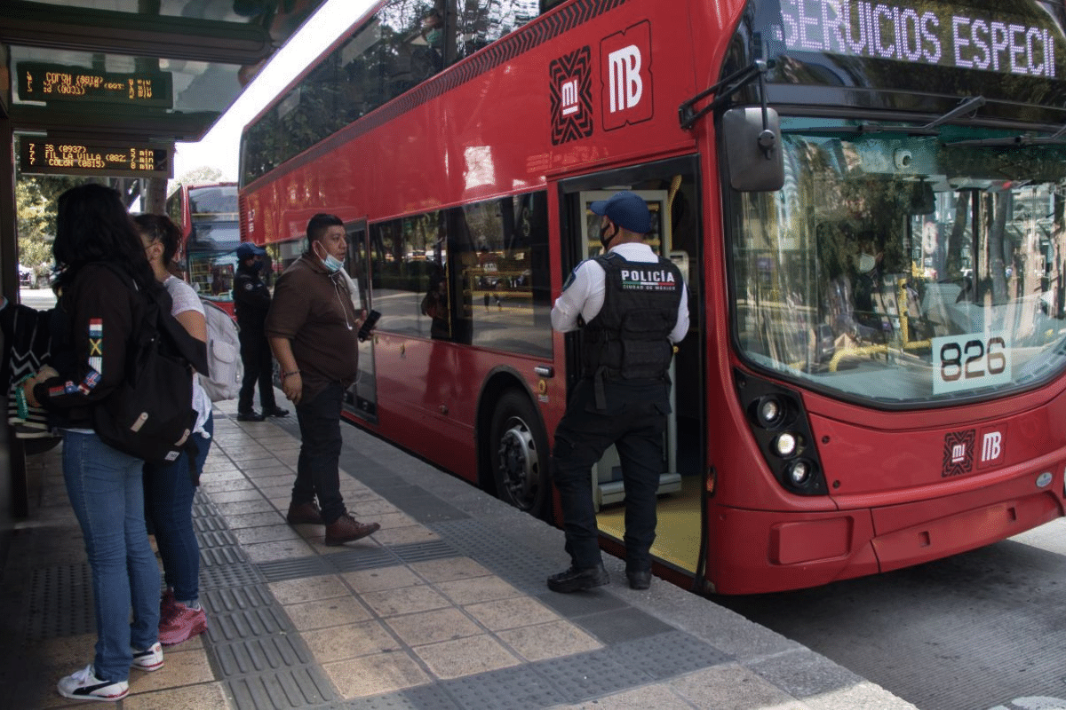 Foto: Cuartoscuro | El Sistema de Movilidad Integrada invitó a los usuarios a probar diferentes alternativas de transporte para evitar aglomeraciones en el Metro