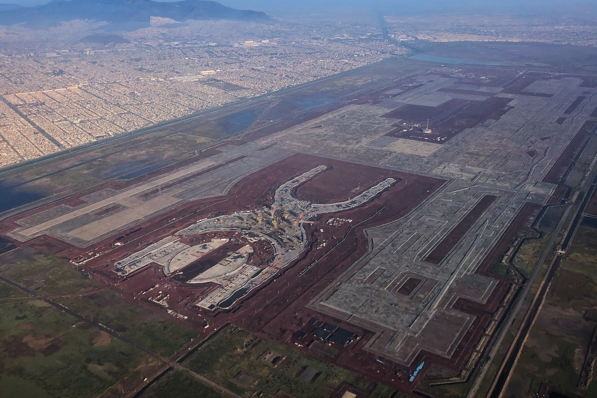 El Presidente señaló que en la construcción del NAIM se llegó a utilizar huachicol.