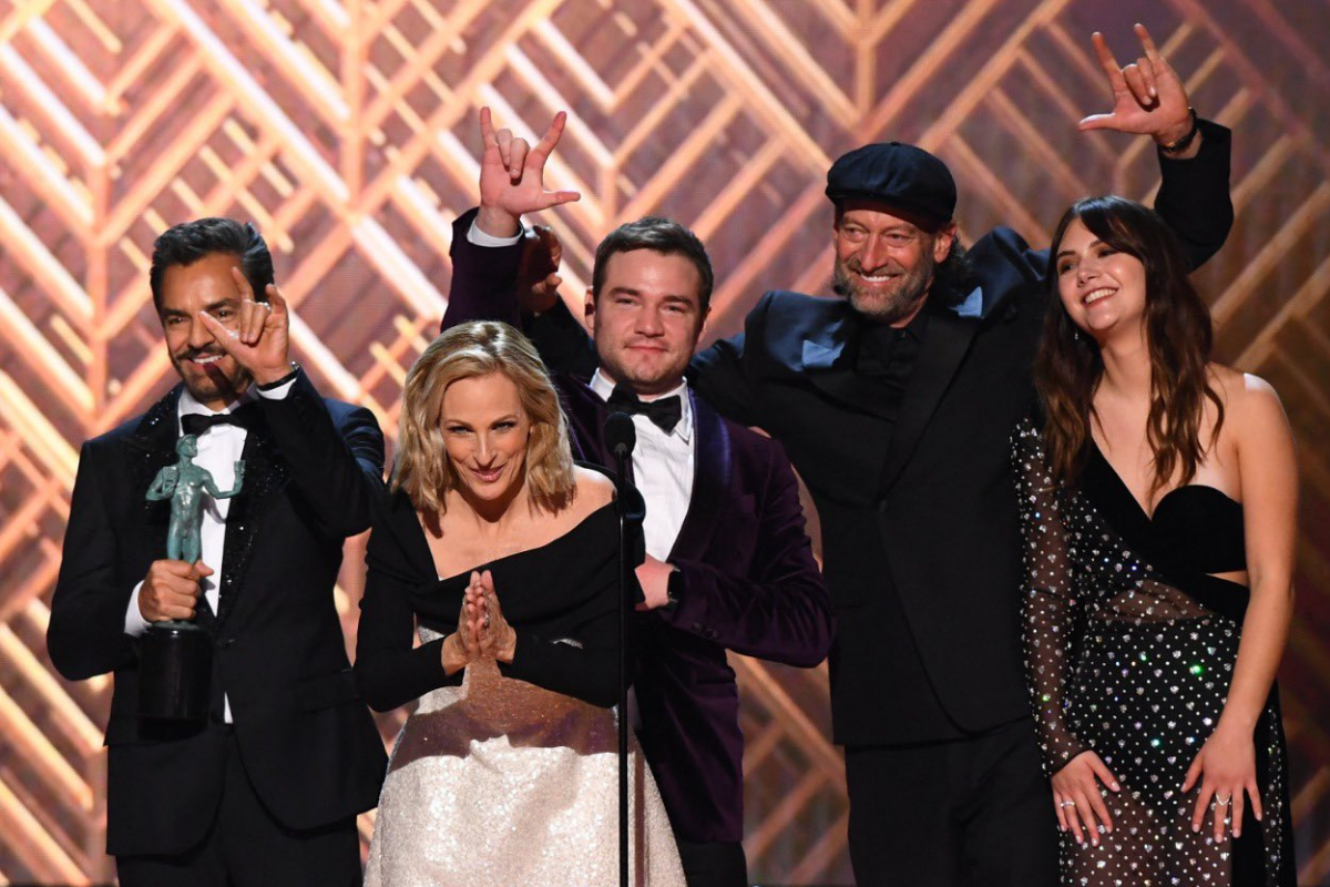 Foto: Twitter/ @EugenioDerbez | Eugenio Derbez se lleva un  SAG Award con ‘CODA’