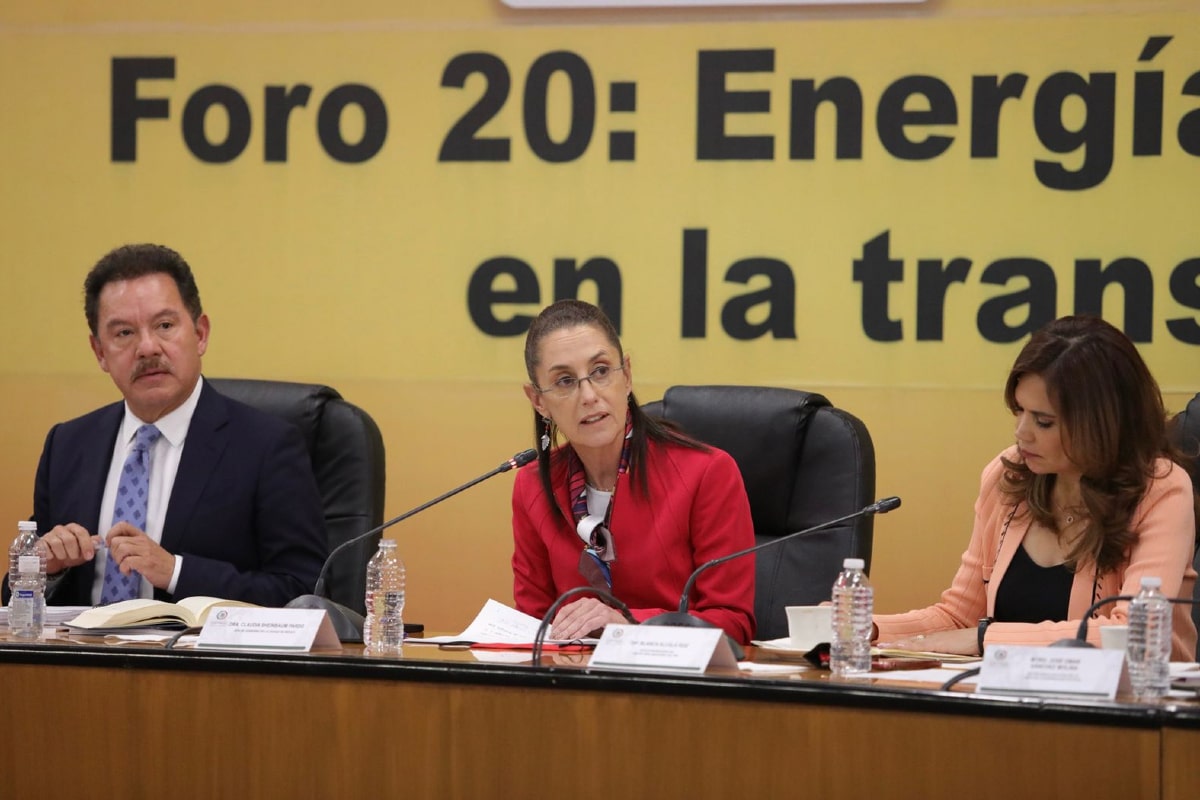 Claudia Sheinbaum en foro de Parlamento Abierto.