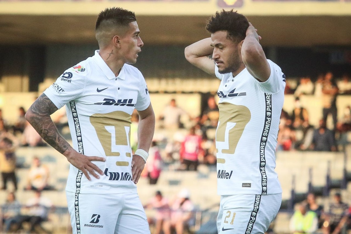 PUMAS VS MAZATLÁN