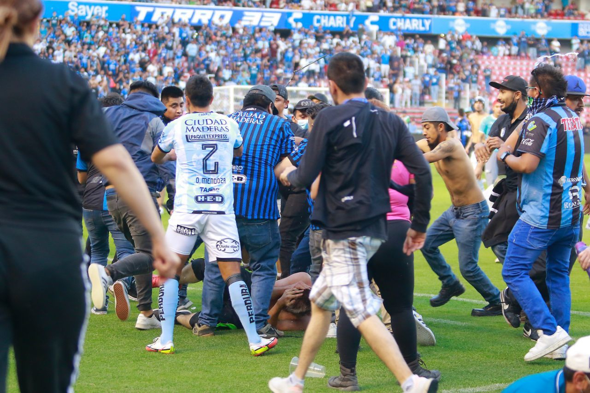 El club Querétaro deberá jugar sus partidos locales a puerta cerrada.