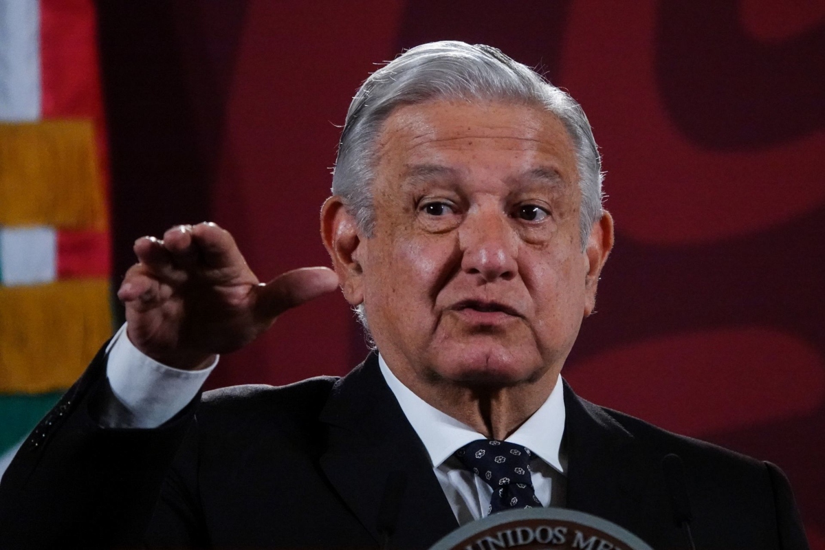 AMLO presumió que Standard & Poor's modificara la calificación de México.