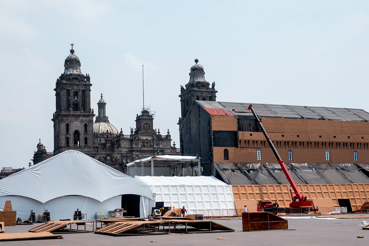 Por calor posponen la Capilla Sixtina en el Zócalo