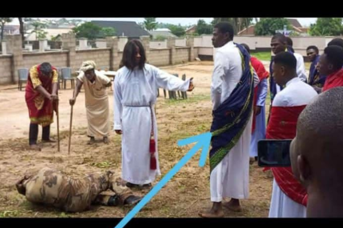 Foto: Facebook/ @Magnus Princeps | Estudiante muere en interpretación de la pasión de Cristo, asistentes pensaron que era parte de la obra