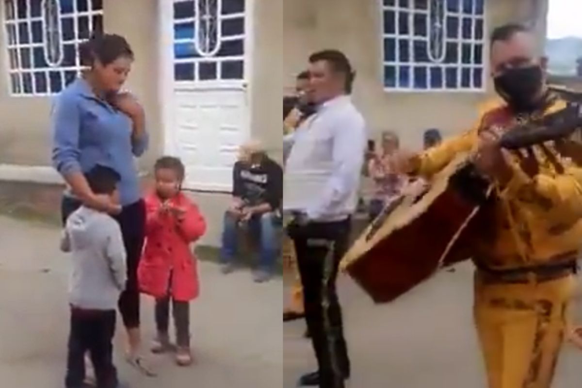 Foto:Captura de pantalla|¡Puro amor! Con canicas y 5 pesos niño le paga una serenata a su mamá