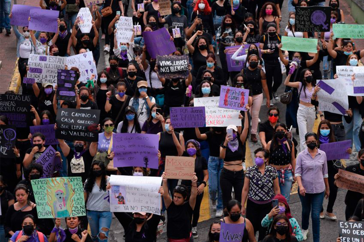 Nos faltan ellas, uno de los reclamos en protestas               