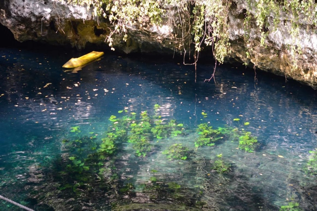 cenotes