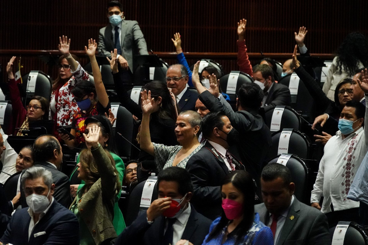 Diputado del PVEM se suma a Movimiento Ciudadano.