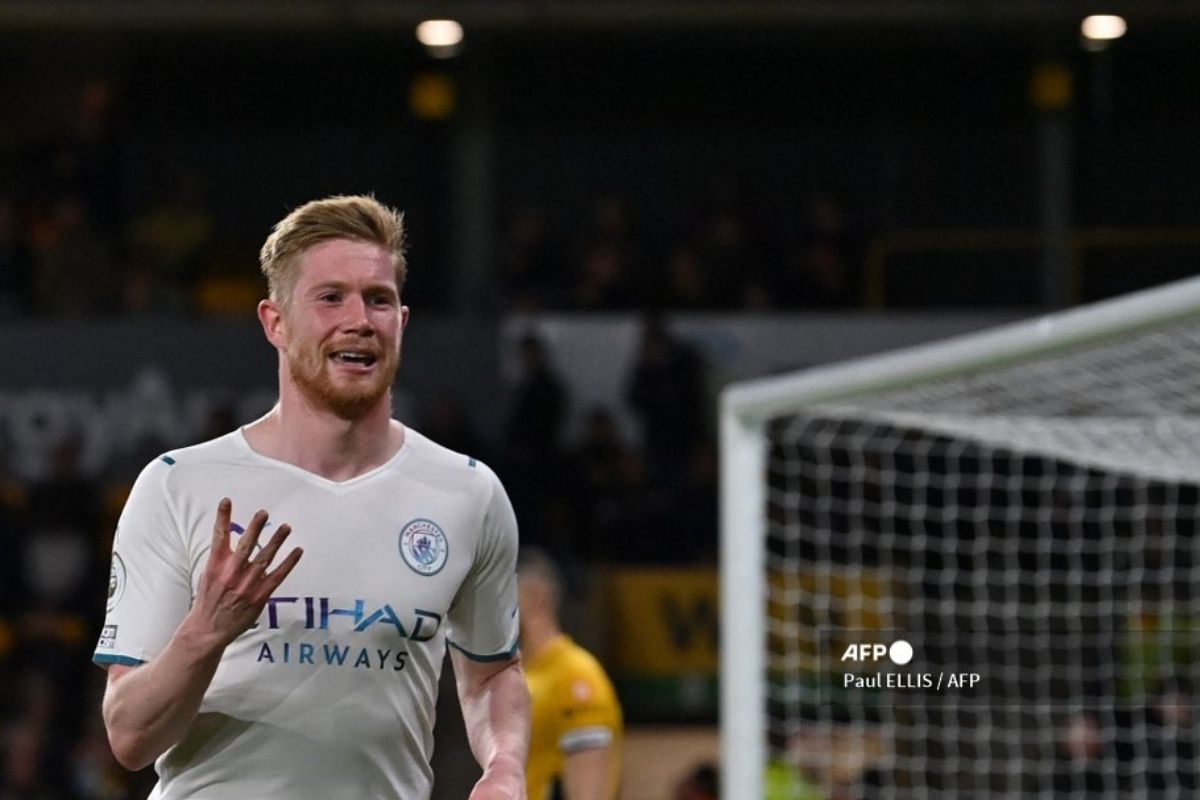 Foto:AFP|Kevin de Bruyne es elegido Jugador del Año de la Premier League