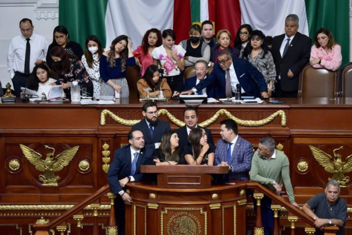 Foto: PAN CDMX | Toman la tribuna en el Congreso capitalino, discuten la eliminación de áreas del IECM