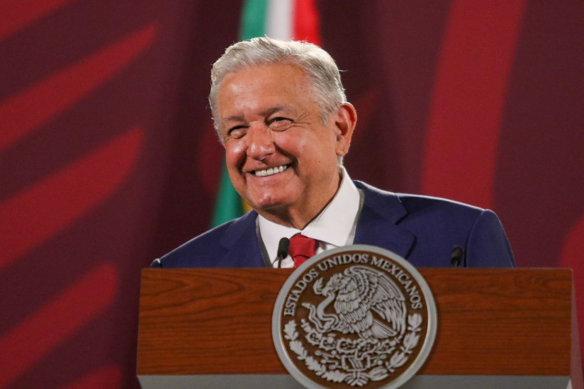 AMLO confirmó el hackeo a la Sedena y que está enfermo pues tiene varios padecimientos.