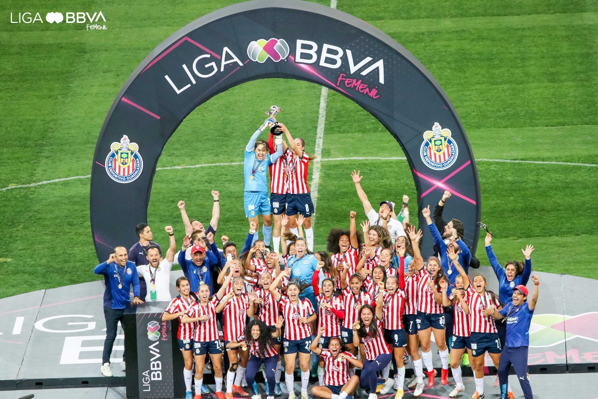 CHIVAS