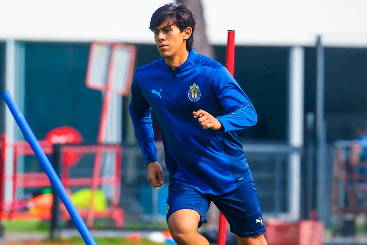 Pierde Chivas a JJ Macías para todo el torneo