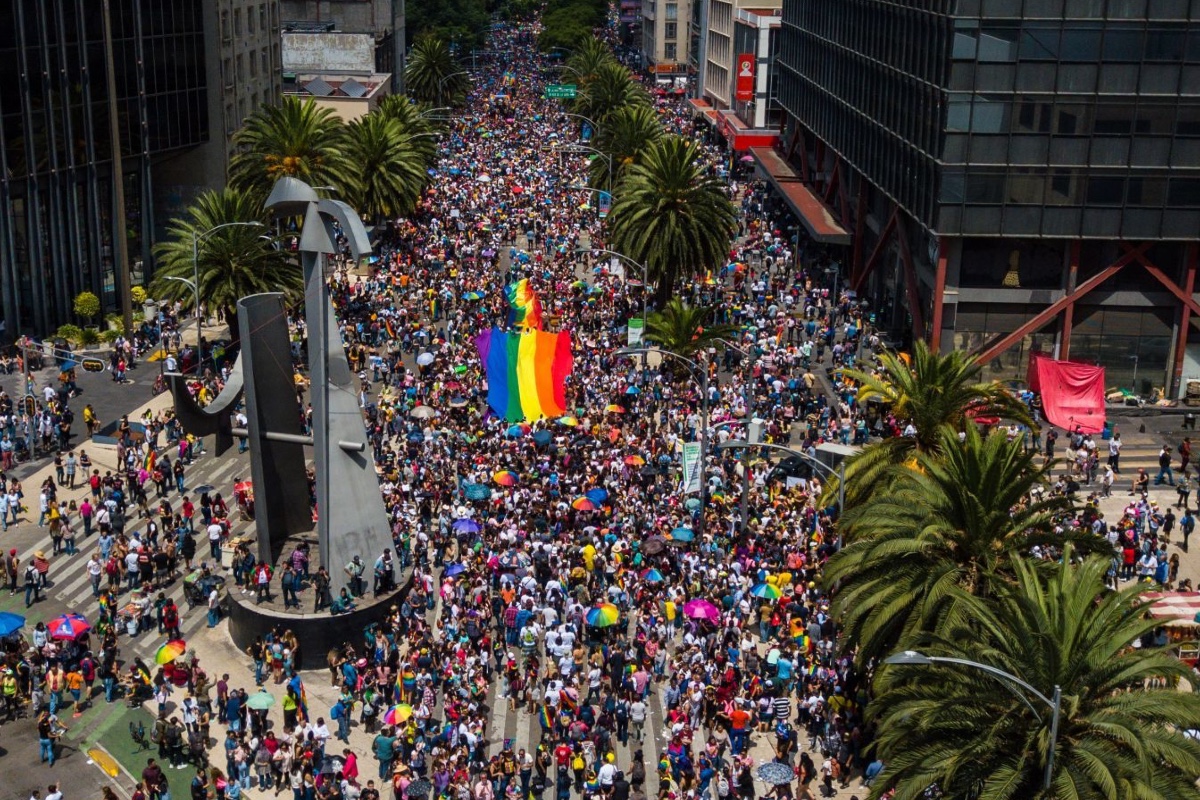 Este mes regresa marcha del orgullo con más de 200 mil participantes