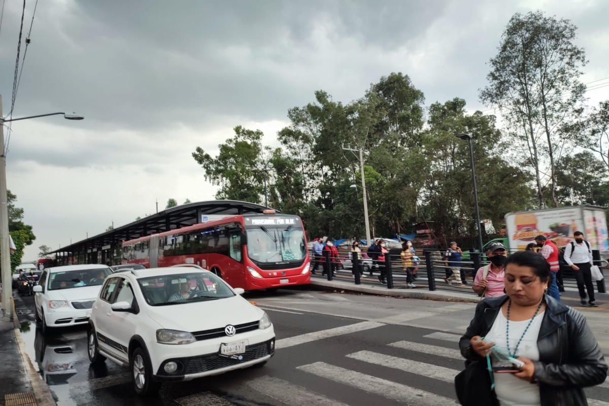 El servicio de Metrobús solo se realiza hasta la estación Circuito Cuemanco