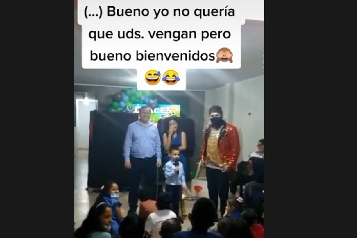 Niño sorprende con inesperado discurso a sus invitados en su fiesta de cumpleaños