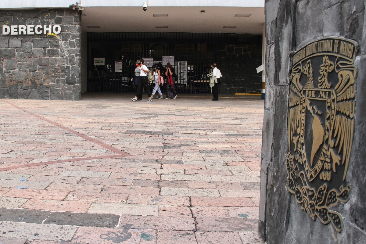 UNAM