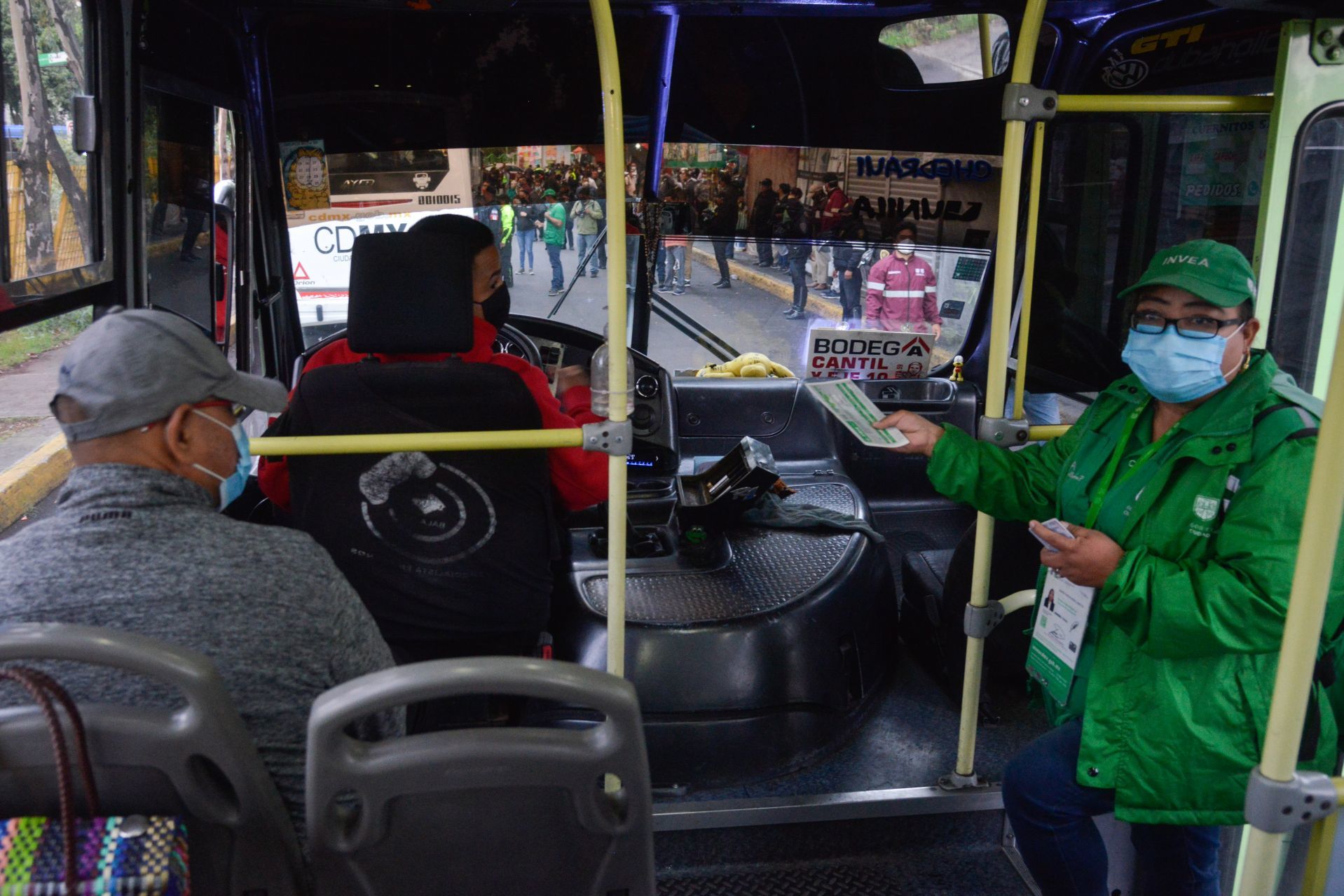 Foto: Cuartoscuro | Operativo a transportistas arranca en Taxqueña; van dos unidades suspendidas