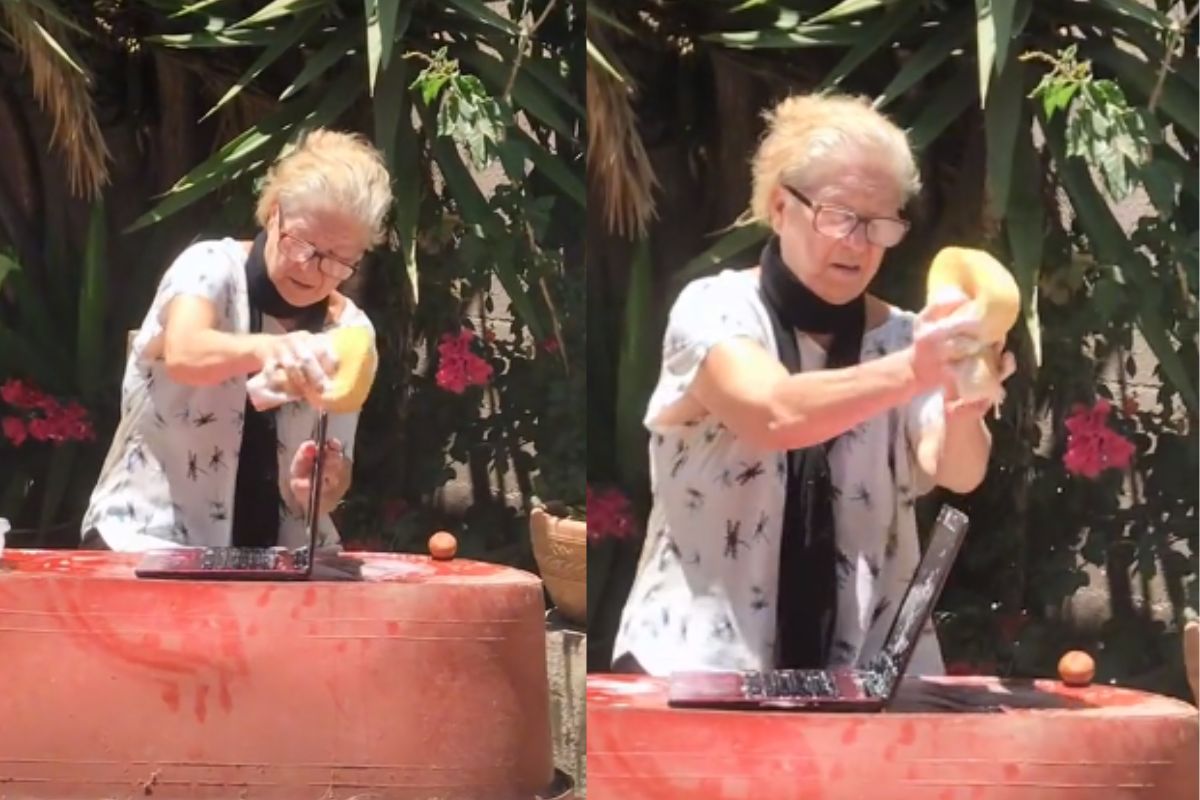 Foto:Captura de pantalla|“Ahí tenía mi tesis” Abuelita le quita “virus” a laptop con agua y con jabón