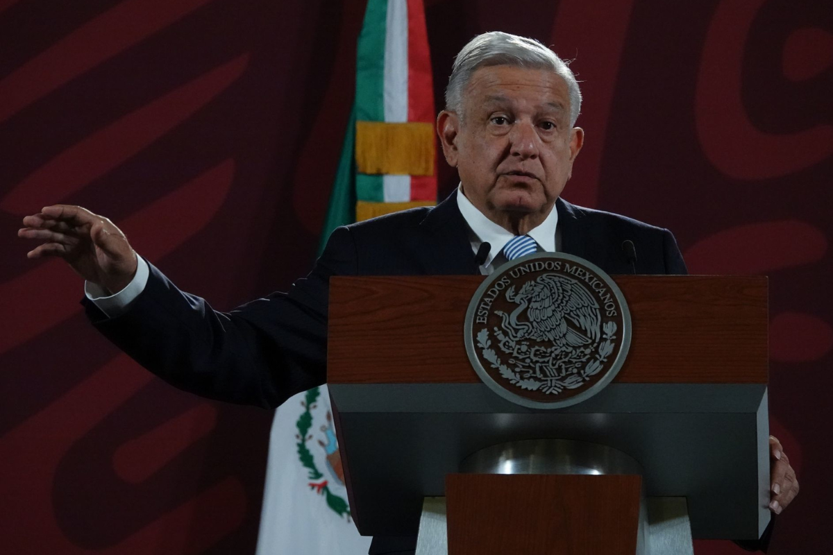 Gobierno buscará competir en internet en ciudades; “primero se dará cobertura donde no la hay”; aseguró AMLO