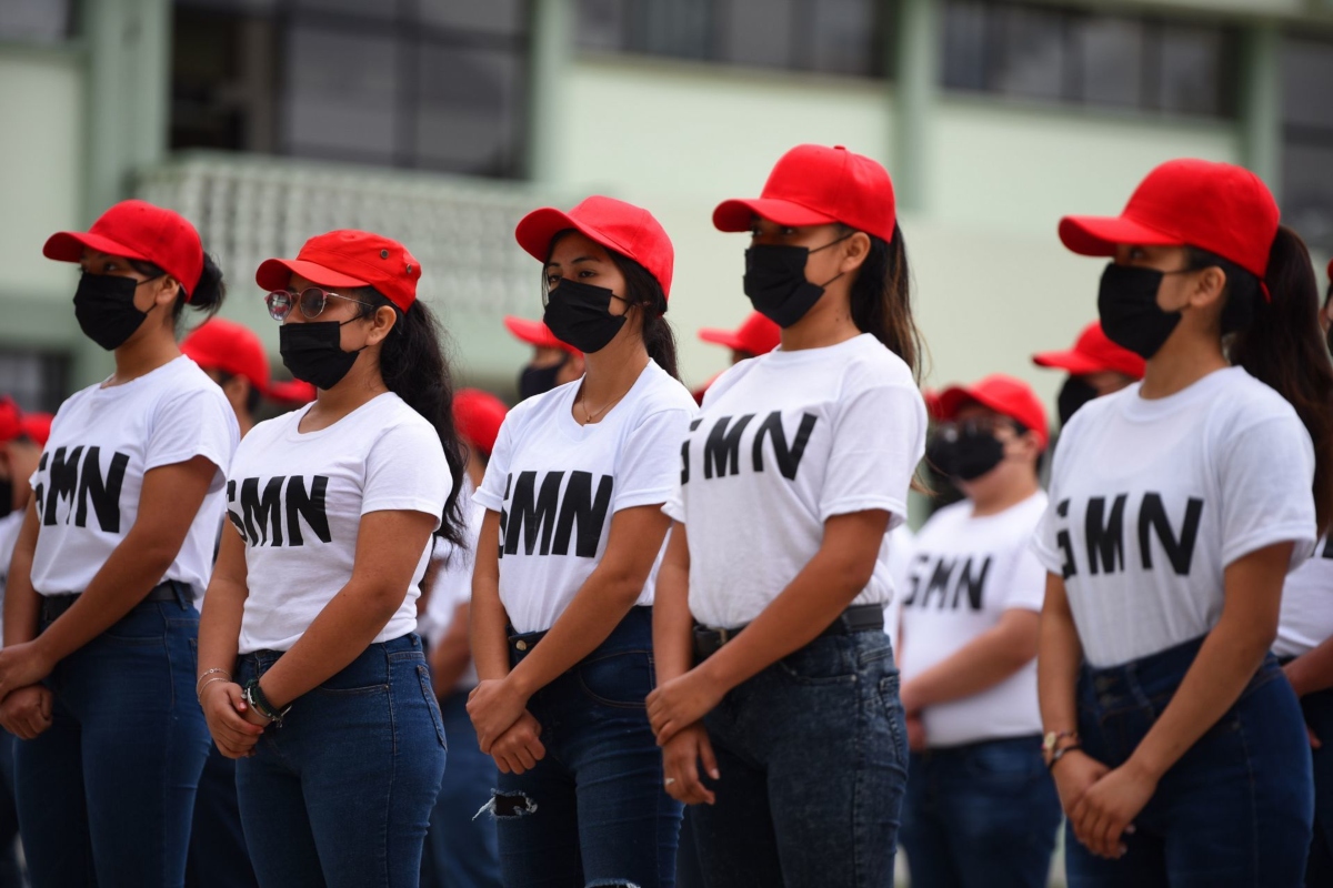 servicio militar mujeres