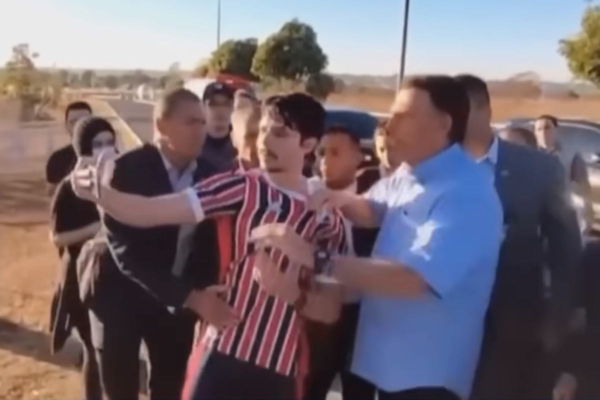 Bolsonaro protagoniza incidente con youtuber.