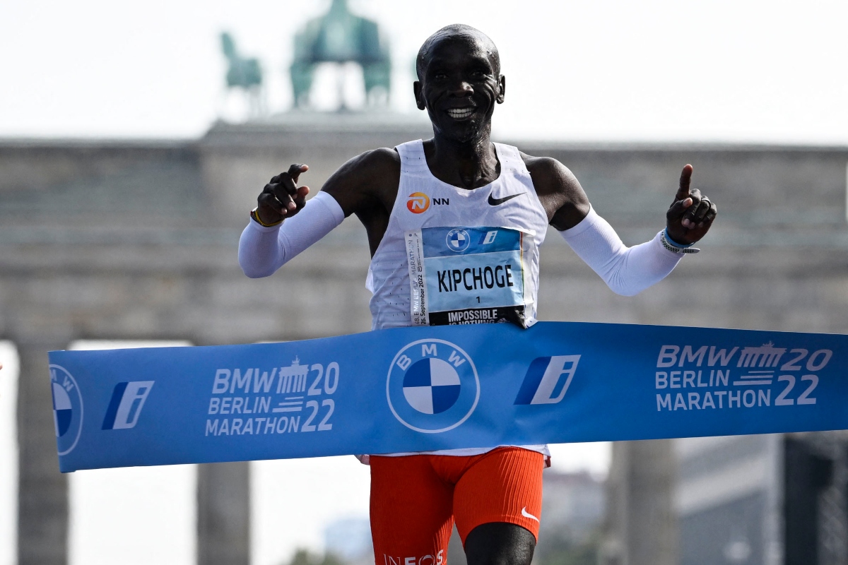 Tras su victoria y nuevo récord, Kipchoge afirmó sentirse satisfecho con el resultado