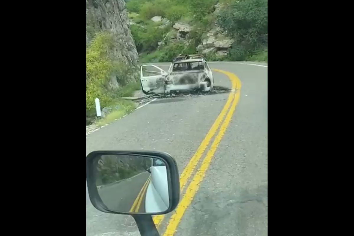 Registran presunto ataque armado contra electricistas, en Sonora.