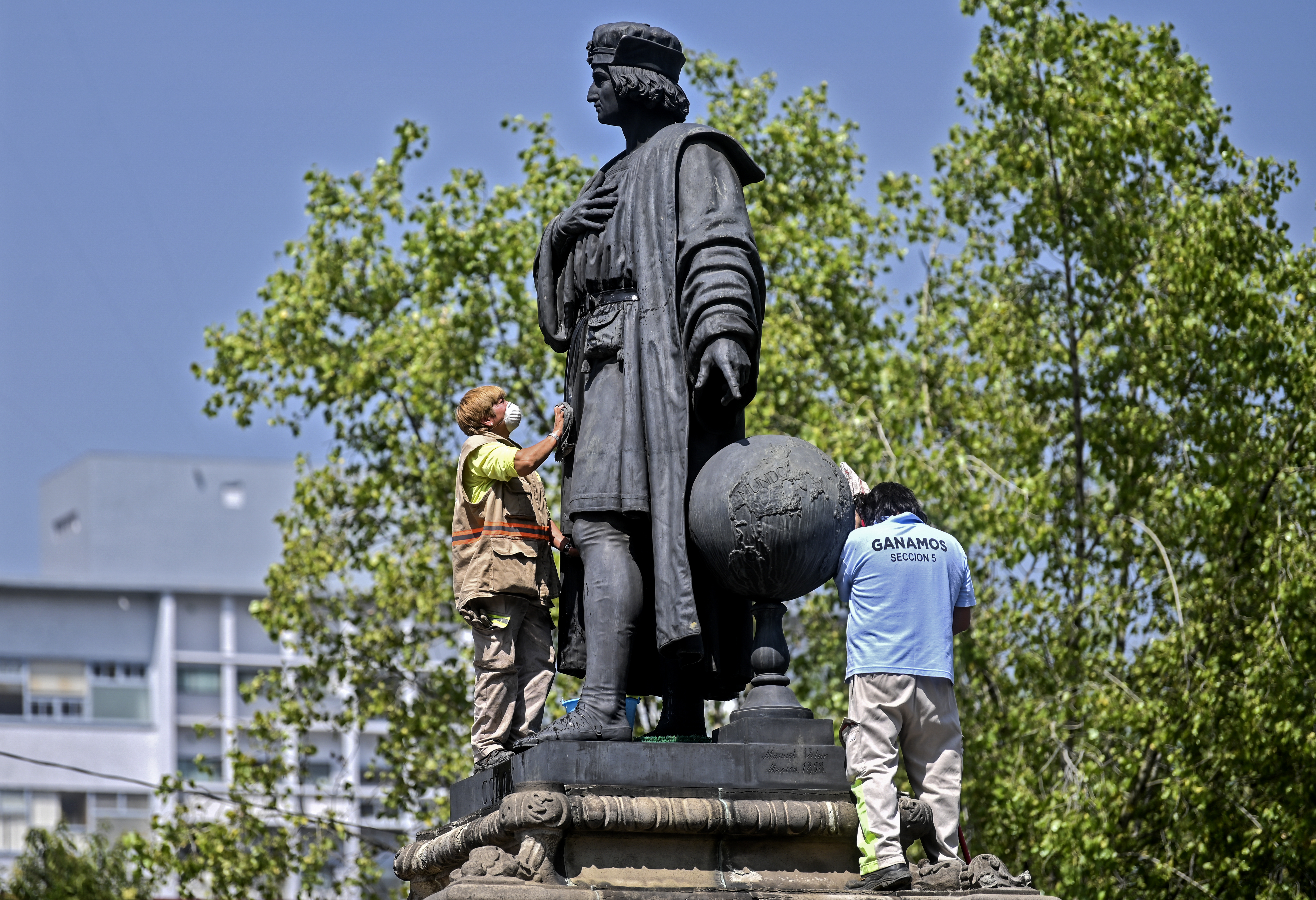 Estatua a Colón