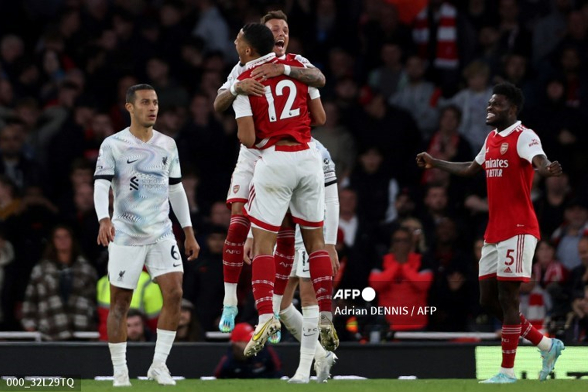 Arsenal se impone a Liverpool en el Emirates Stadium.