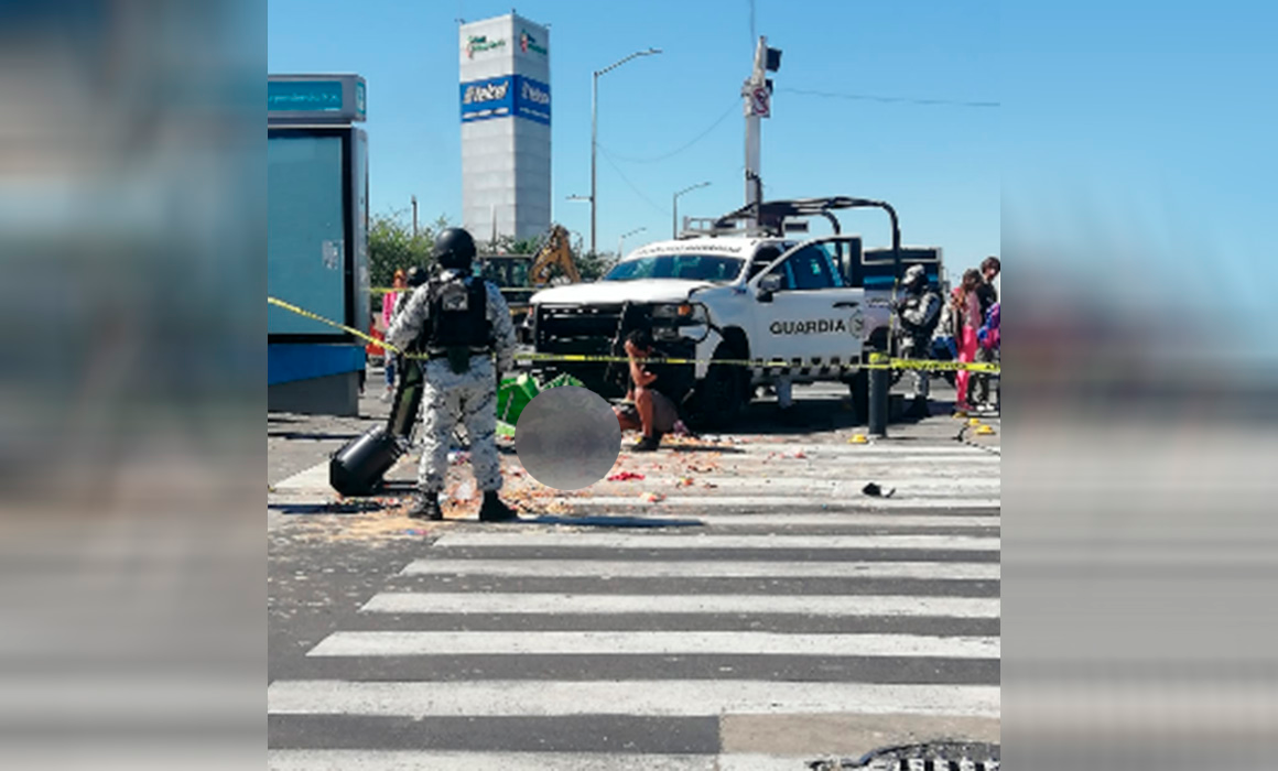 Una patrulla de la Guardia Nacional atropelló a un vendedor de dulces.