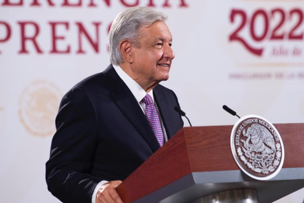 AMLO informó que alista un "Plan B" para su reforma electoral.