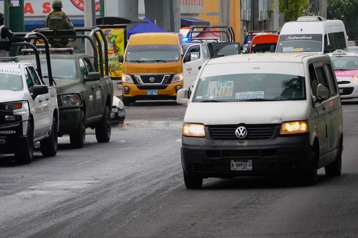 Foto:Cuartoscuro|Mujer se arroja de combi en movimiento por presunto cambio de ruta