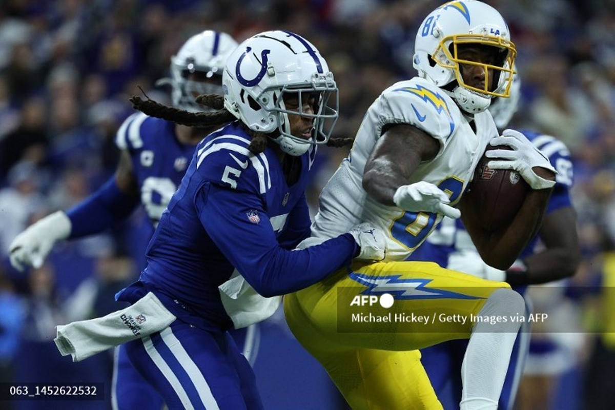 AFP | Chargers vencen a Colts y jugarán playoffs de NFL.