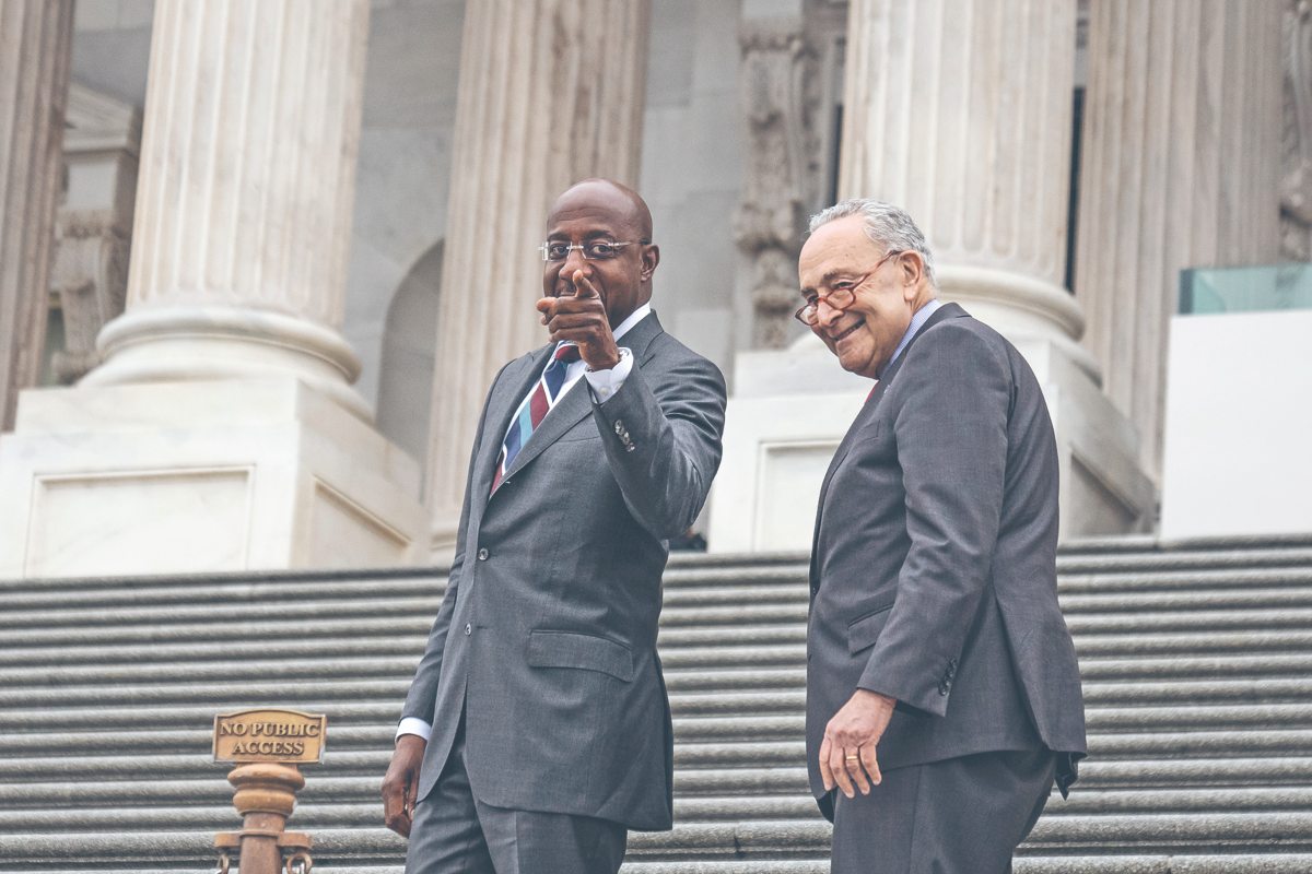 El senador Raphael Warnock ganó la segunda vuelta en Georgia, con una mayoría del partido de Biden en la Cámara Alta