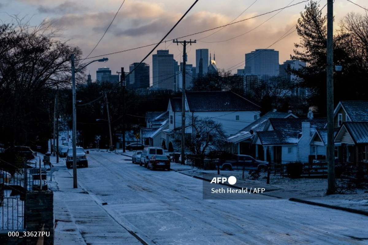 AFP | Tormenta invernal Elliot suma 17 muertos.