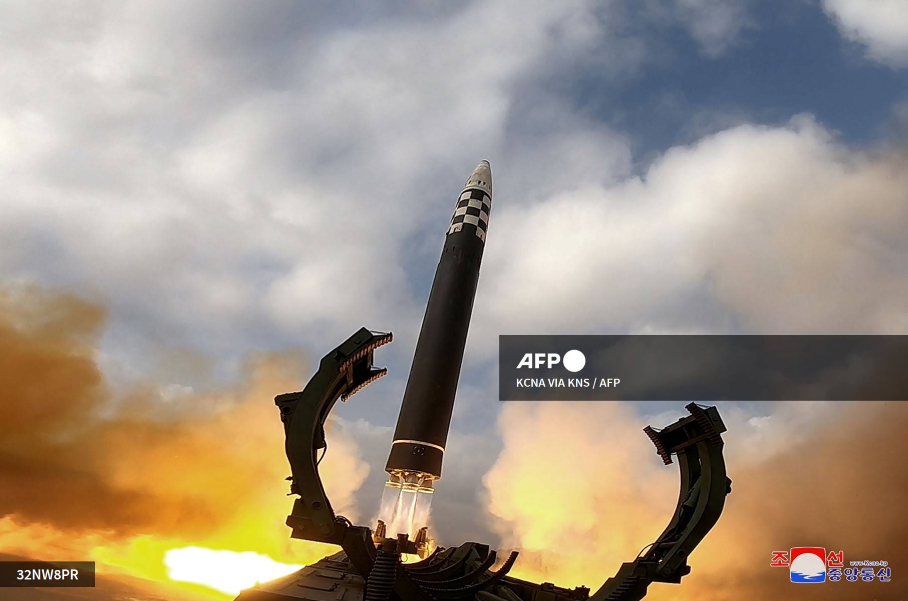 Foto: AFP | Corea del Norte efectuó en 2022 pruebas de armas casi cada mes.