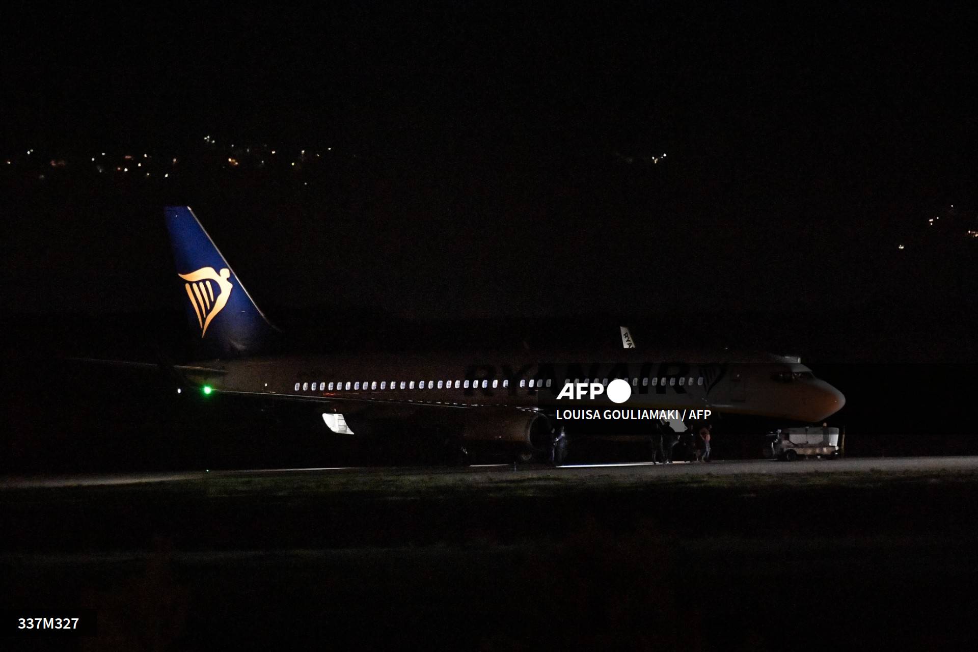 Foto: AFP | La policía griega indicó que no se había encontrado ningún artefacto explosivo a bordo del avión. Bomba