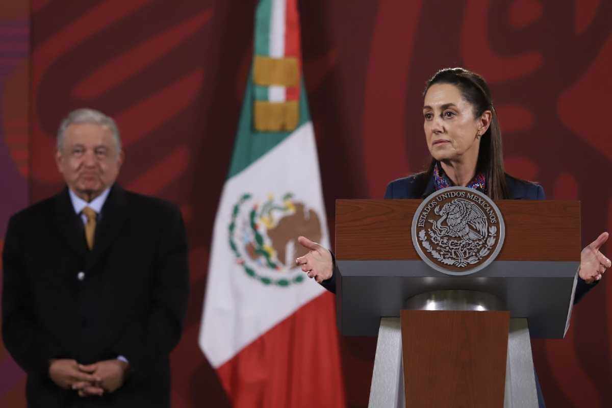 López Obrador se solidarizó con Claudia Sheinbaum por las críticas tras el choque en la Línea 3 del Metro.