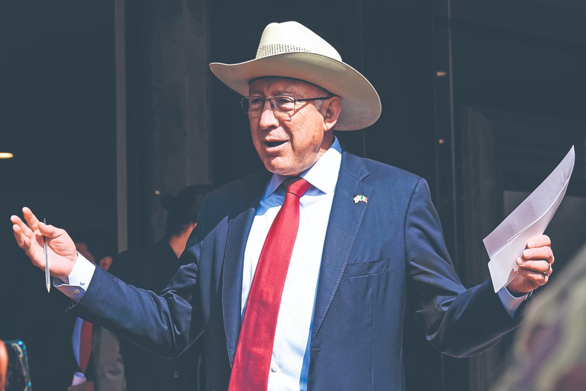 KEN SALAZAR